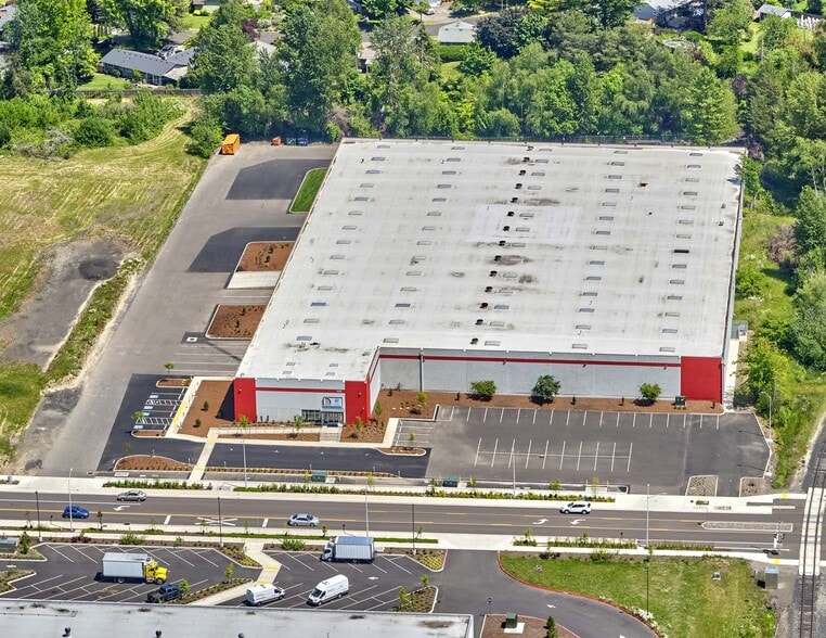 More Photos Of 5150 SW Western Ave, Beaverton Warehouse For Sale