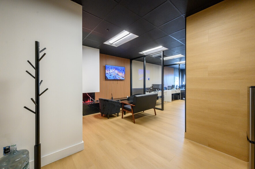 More Photos Of 17-10 River Rd, Fair Lawn Office For Sale