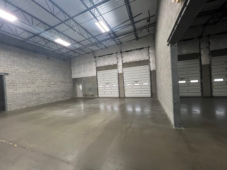 More Photos Of 7699 Limestone Dr, Gainesville Light Manufacturing For Sale