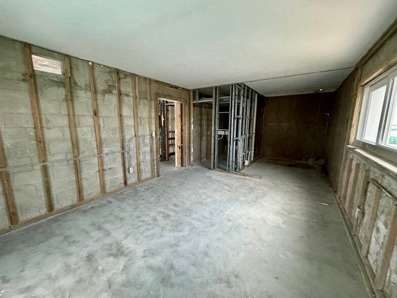 More Photos Of 6530 Estero Blvd, Fort Myers Hotel For Sale