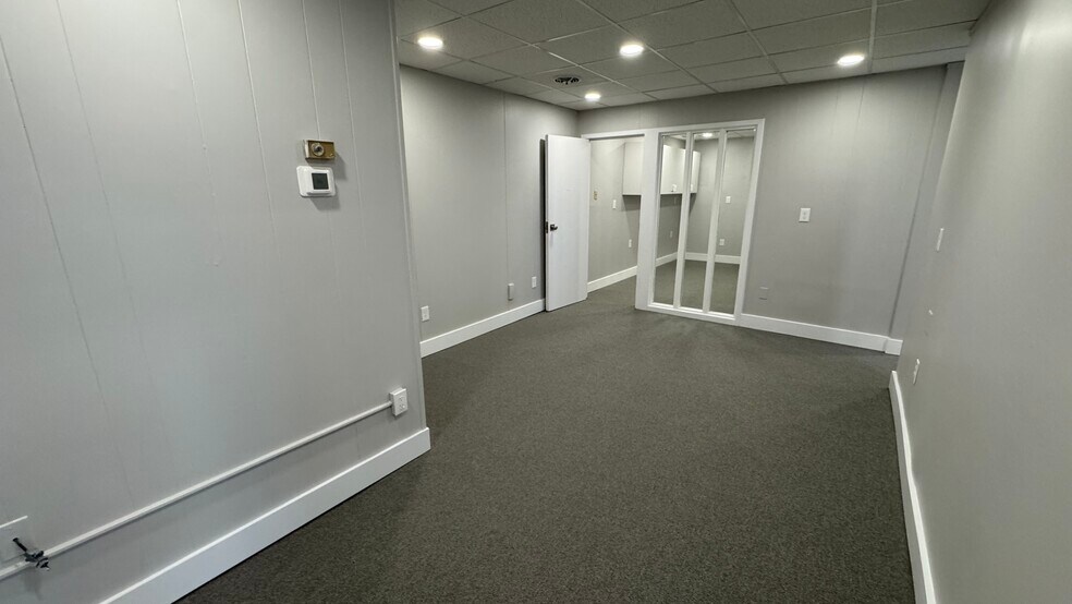 More Photos Of 210 Prospect Ave, Phillipsburg Office For Sale