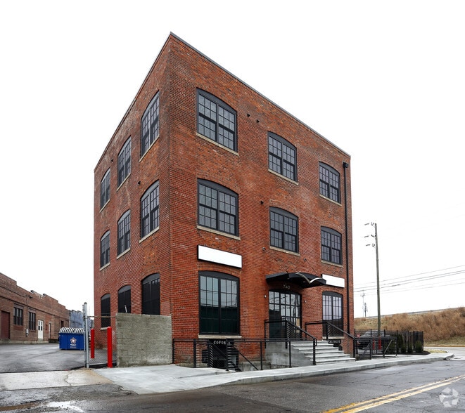 Primary Photo Of 740 E North St, Indianapolis Apartments For Sale