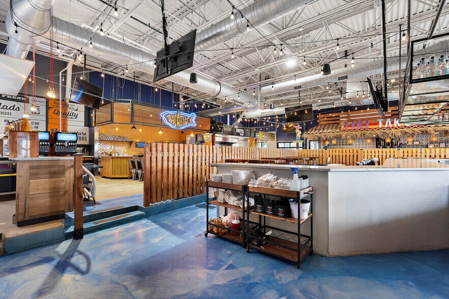 More Photos Of 12849 Ocean Gtwy, Ocean City Restaurant For Sale