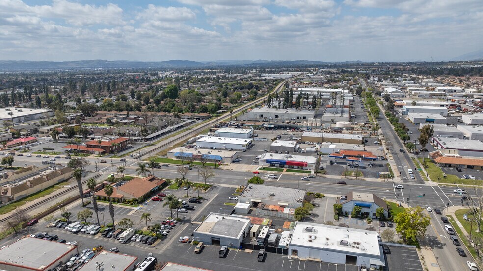 More Photos Of 140 N Mountain Ave, Upland Freestanding For Lease