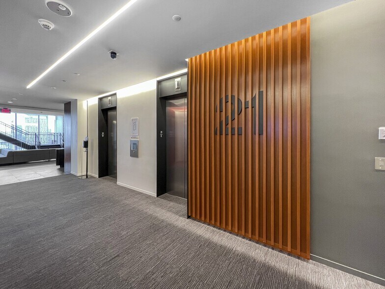 More Photos Of 200 4th Ave S, Nashville Office For Lease