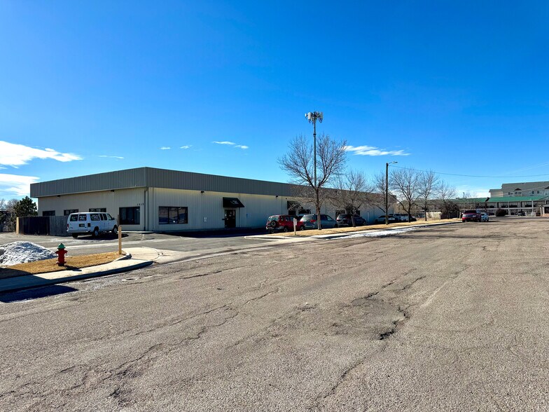 More Photos Of 1212 Ridge Rd, Cheyenne Warehouse For Lease