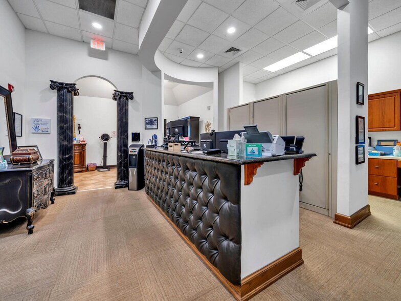 More Photos Of 4635 Gulfstarr Dr, Destin Medical For Sale