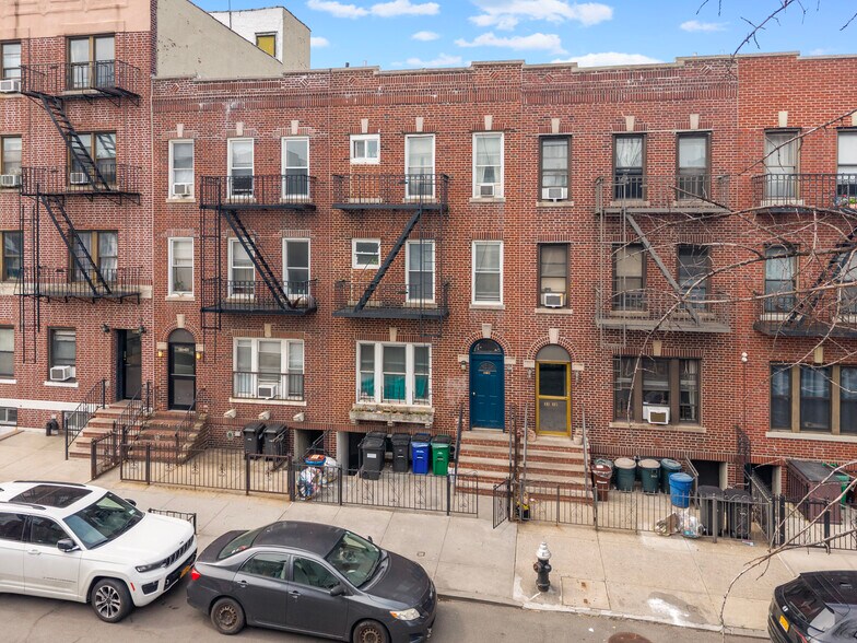 More Photos Of 3334 29th St, Astoria Apartments For Sale