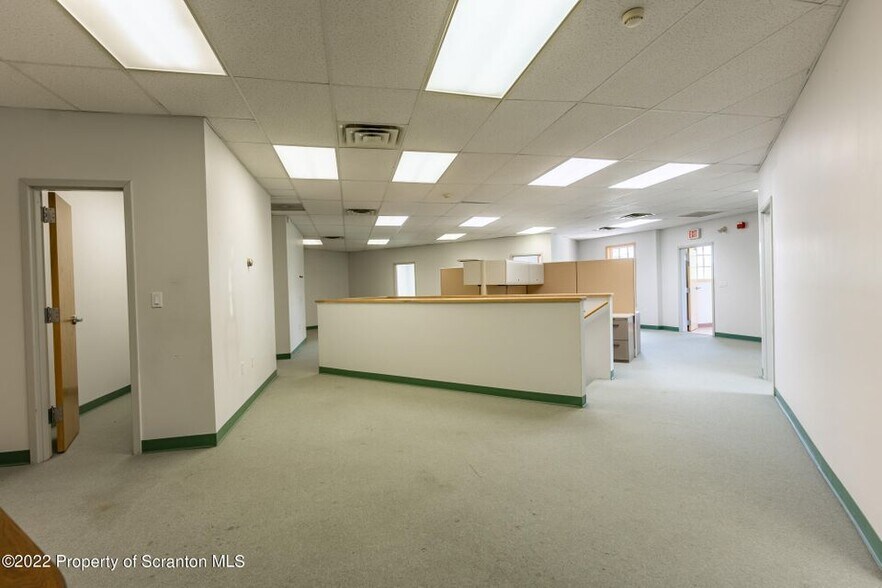 More Photos Of 105 Layton Rd, Clarks Summit Medical For Lease