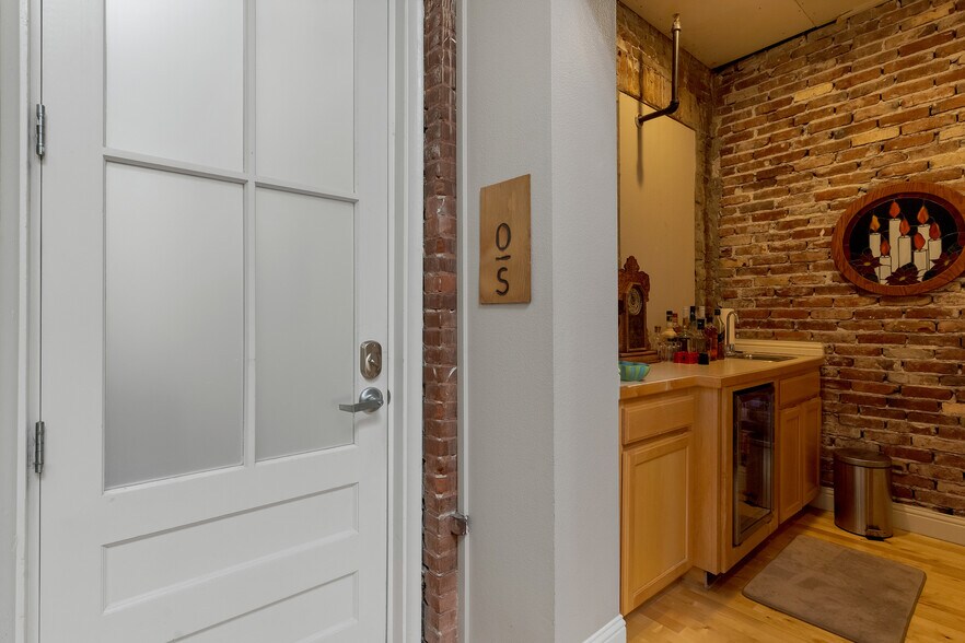 More Photos Of 145 Liberty St NE, Salem Apartments For Sale