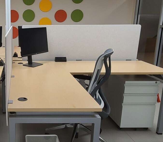 More Photos Of 2100 Coral Way, Miami Coworking Space