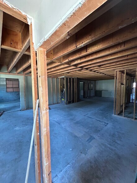 More Photos Of 1625 W Broadway Ave, Spokane Light Manufacturing For Sale