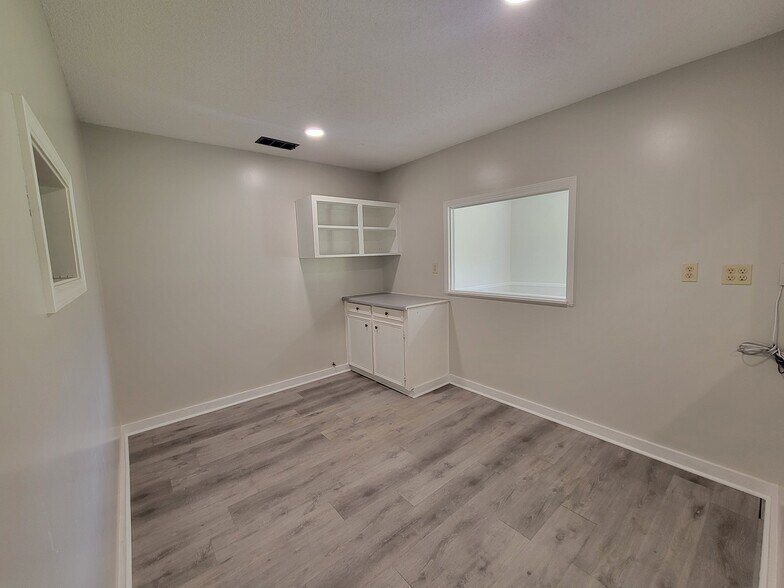 More Photos Of 6226 GA-72 Hwy, Colbert Office For Lease