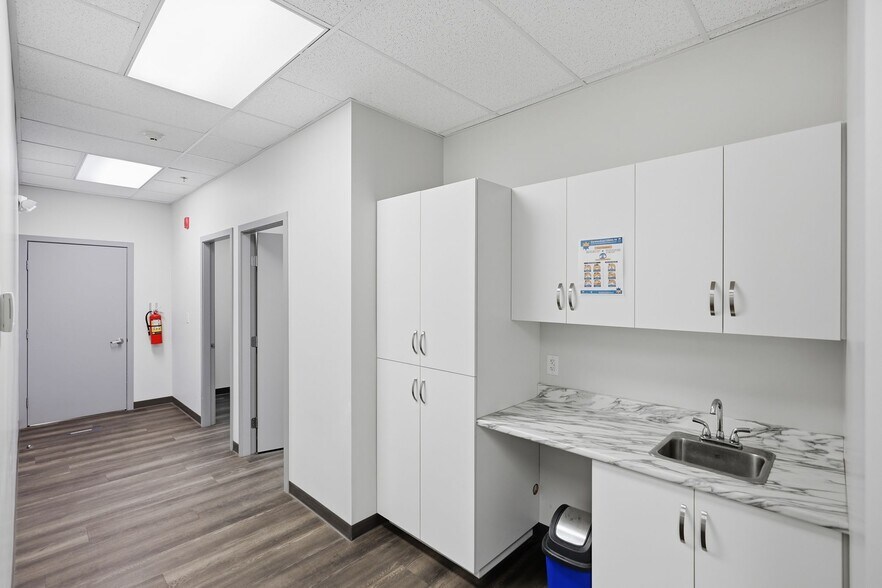 More Photos Of 5525 272nd St, Langley Warehouse For Sale