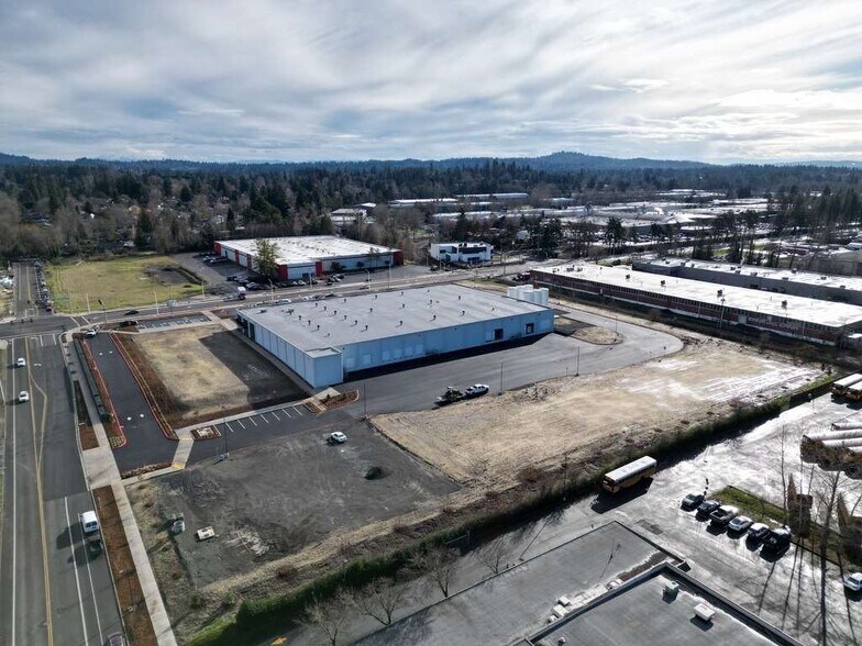 More Photos Of 5051 SW Western Ave, Beaverton Warehouse For Lease