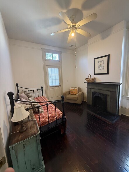 More Photos Of 609 Tattnall St, Savannah Multifamily For Sale