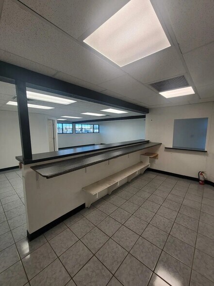 More Photos Of 241 W Cottonwood Ln, Casa Grande Office For Lease