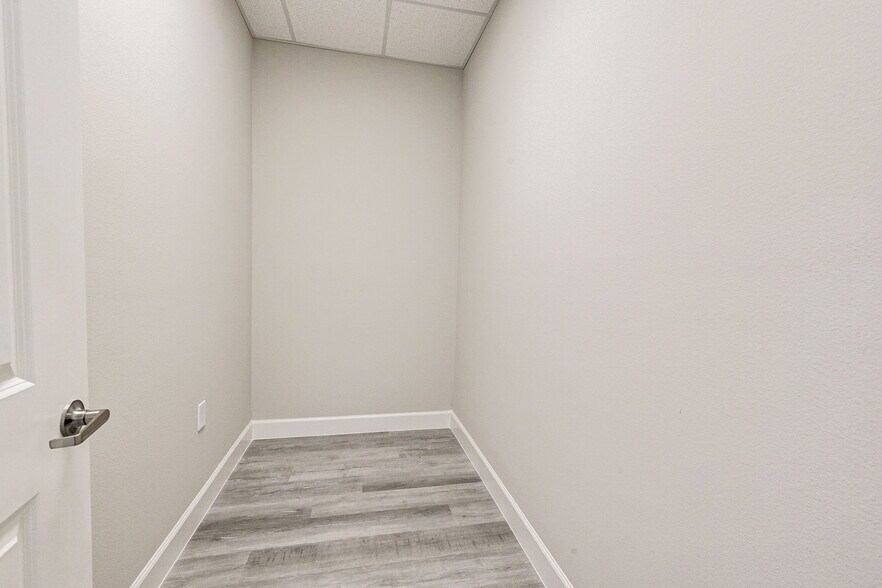 More Photos Of 25145 Star Ln, Katy Medical For Lease