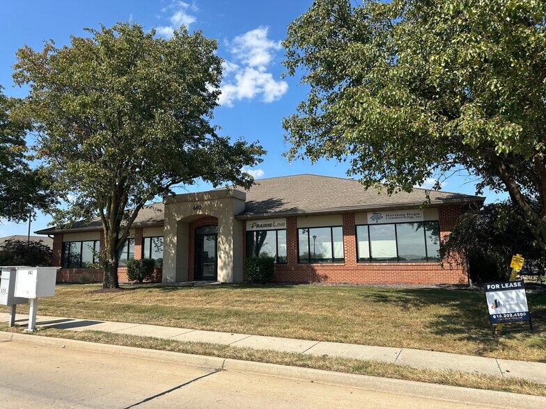 More Photos Of 640 Pierce Blvd, O'Fallon Medical For Lease
