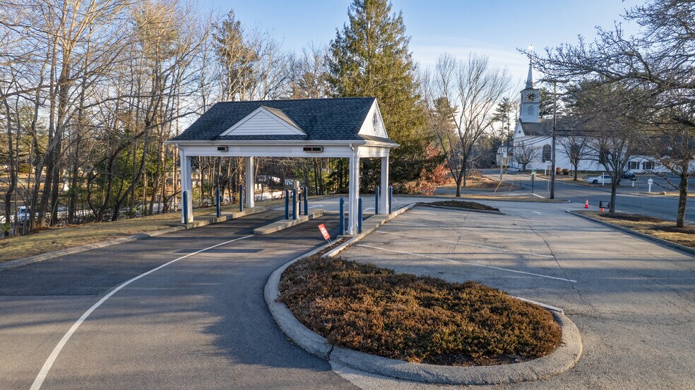 More Photos Of 1 River St, Norwell Bank For Lease