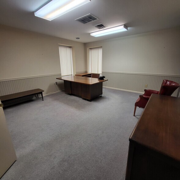 More Photos Of 123 N 5th St, Allentown Office For Lease