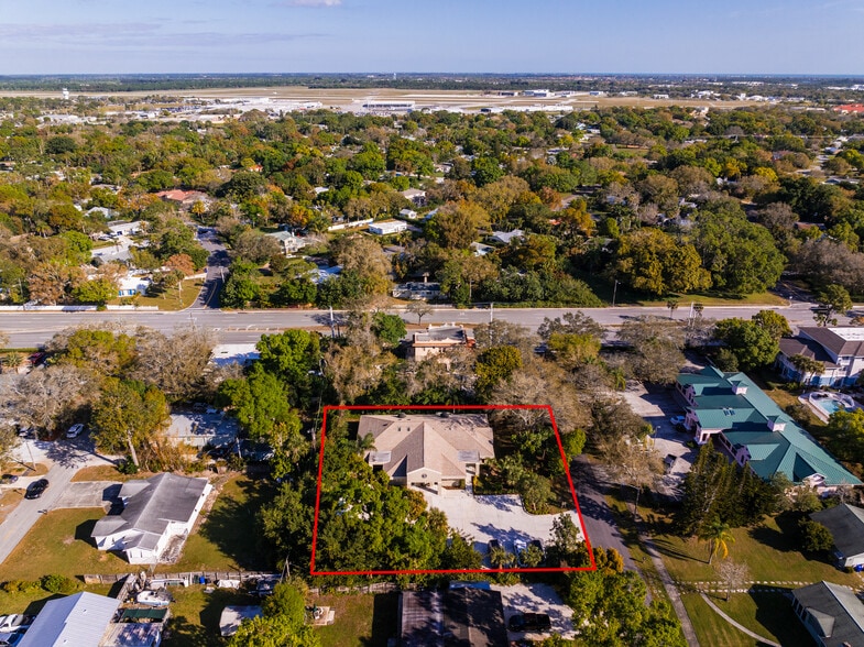 More Photos Of 1965 25th Ave, Vero Beach Office For Sale