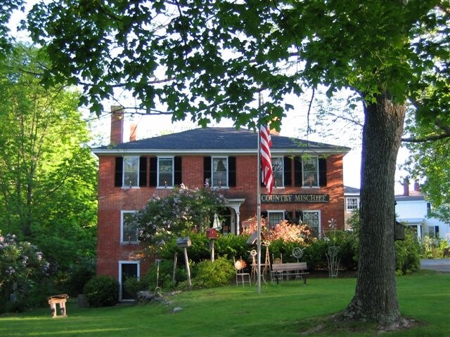 Primary Photo Of 10 Baldwinville Rd, Templeton Restaurant For Sale