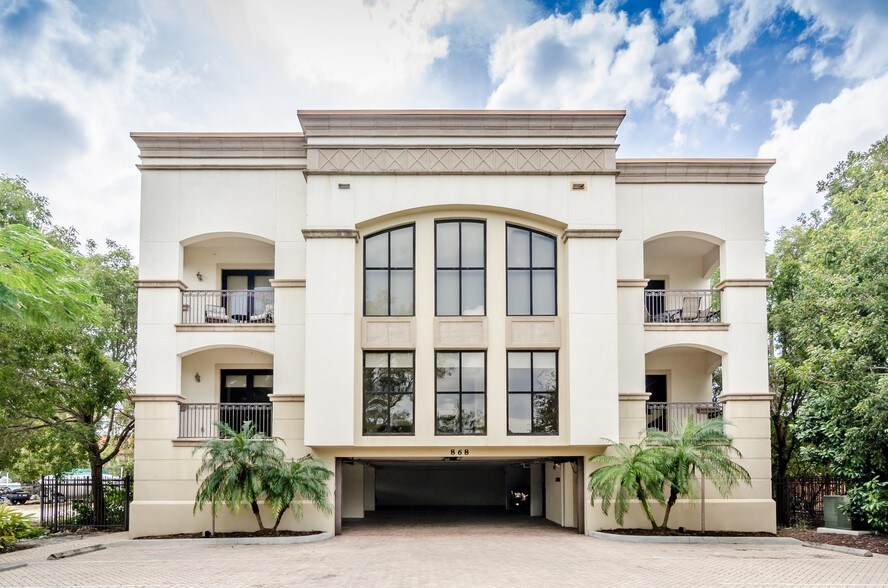 More Photos Of 862-868 102nd Ave N, Naples Office For Sale