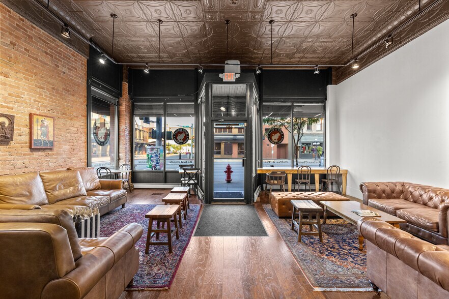 More Photos Of 17 2nd St E, Kalispell Storefront Retail Office For Sale