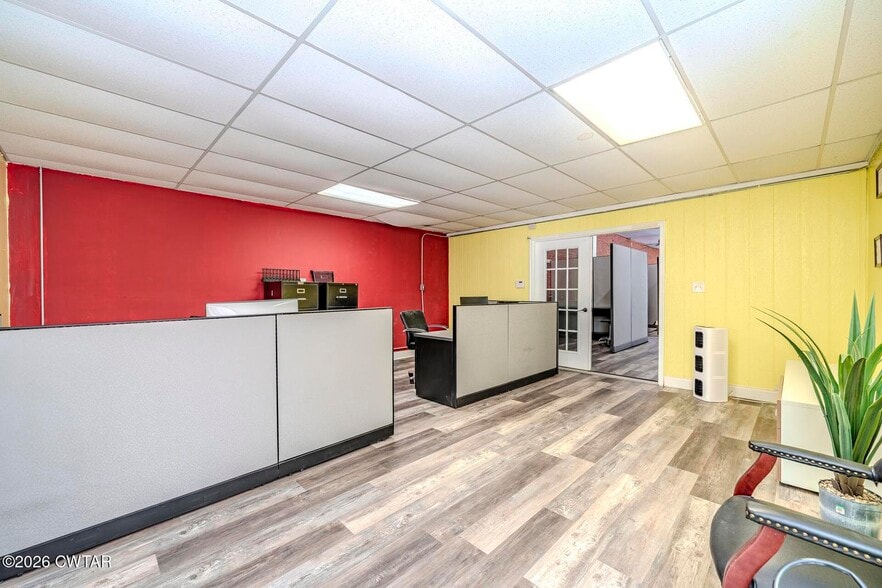 More Photos Of 2372 Cedar St, McKenzie Storefront Retail Office For Sale