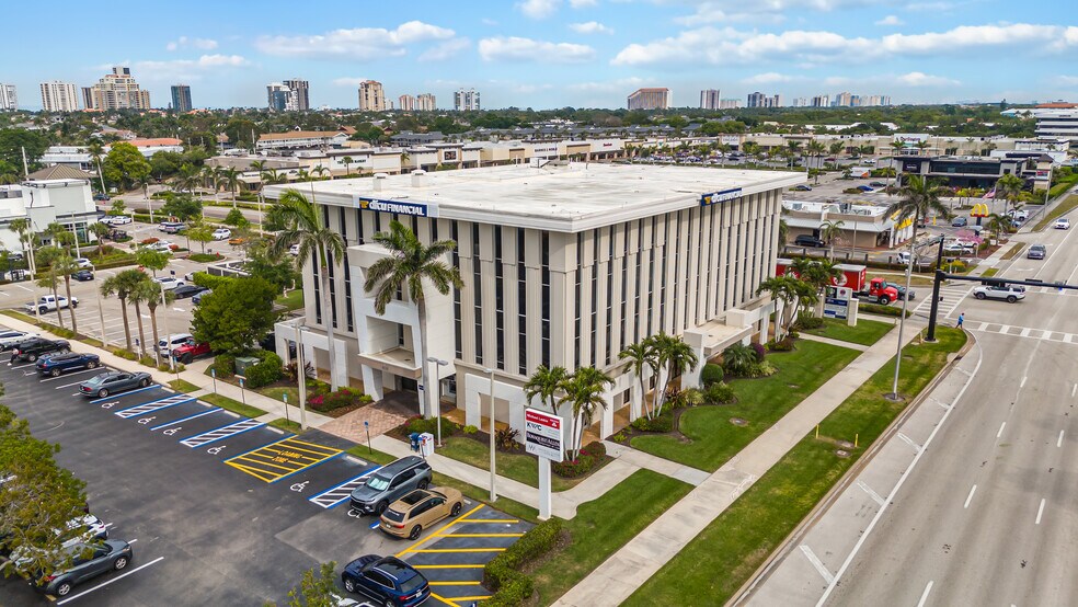 More Photos Of 4099 Tamiami Trl N, Naples Office For Lease
