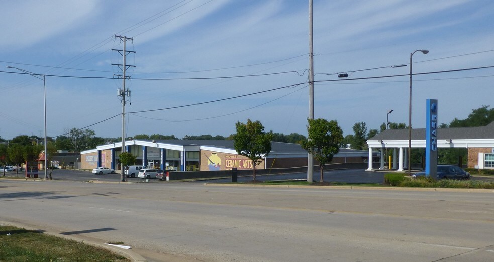 1700 Plainfield Rd, Crest Hill, IL 60403 General Retail For Sale