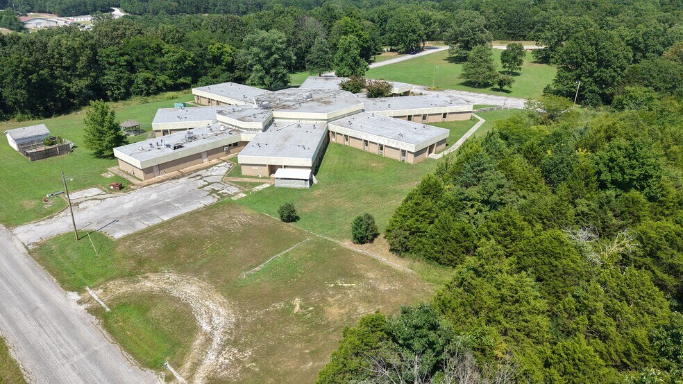 More Photos Of 10A Highway 289, Horseshoe Bend Skilled Nursing Facility For Sale