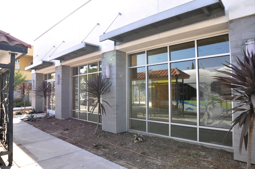 More Photos Of 11000 Garvey Ave, El Monte Freestanding For Lease