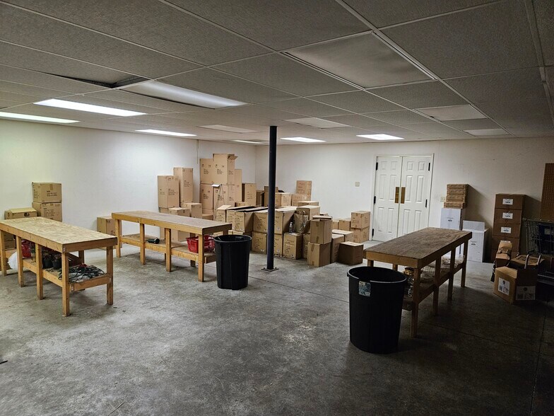 More Photos Of 1101 Putman Dr NW, Huntsville Warehouse For Sale