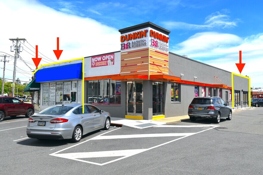 More Photos Of 55-59 Jackson Ave, Syosset Storefront For Lease