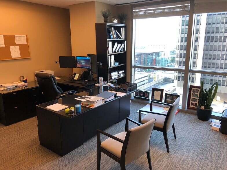 More Photos Of 121-189 S Orange Ave, Orlando Office Residential For Sale