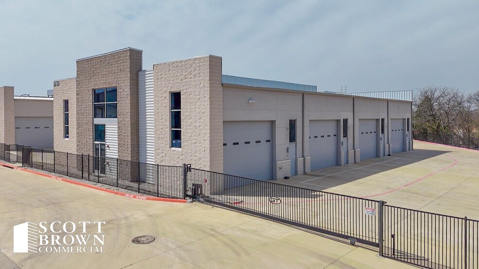 More Photos Of 1725 N Hwy 377, Roanoke Warehouse For Sale