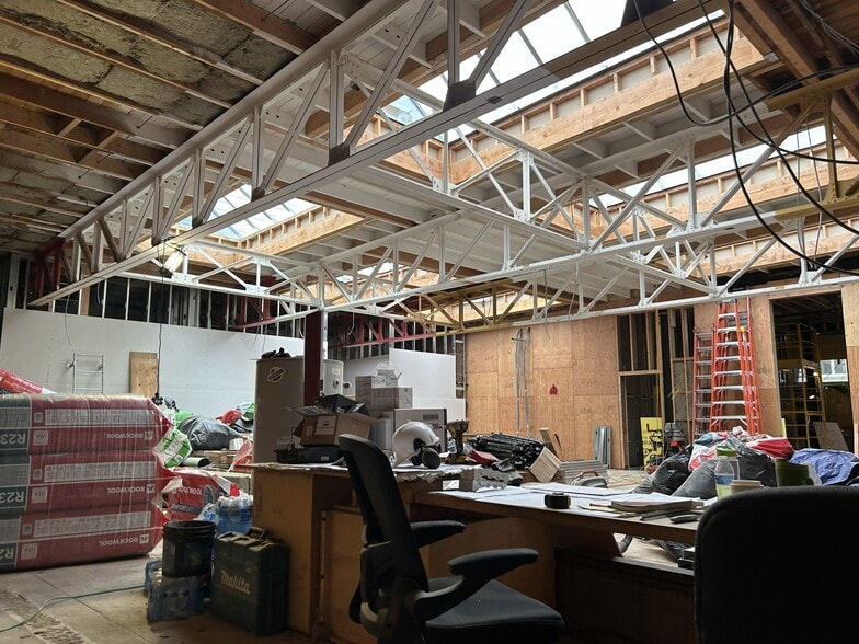 More Photos Of 2870-2880 California St, San Francisco Apartments For Lease