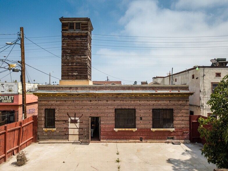 More Photos Of 244 W Florence Ave, Los Angeles Freestanding For Sale