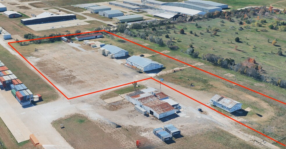More Photos Of 1010-1100 E Rendon Crowley Rd, Burleson Warehouse For Lease