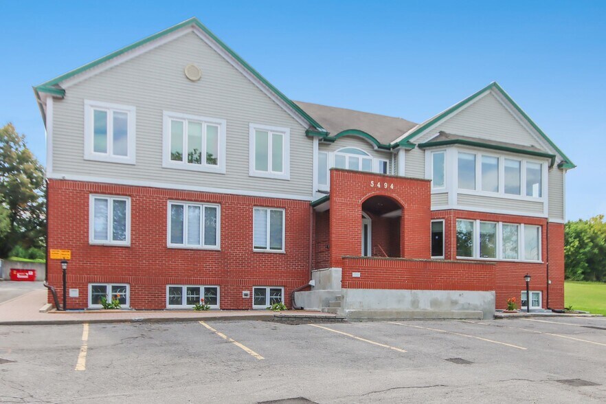 More Photos Of 5494 Manotick Main St, Manotick Medical For Lease