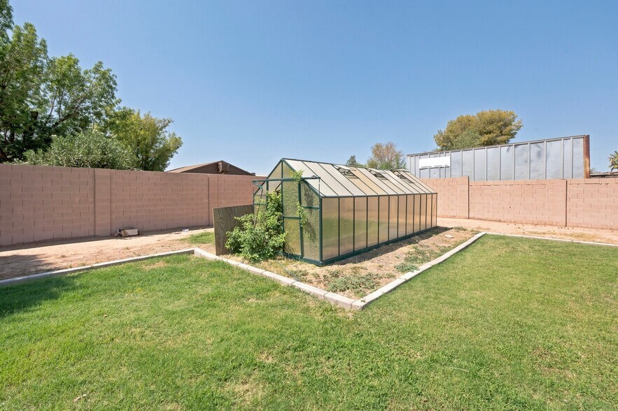 More Photos Of 2929 E McKellips Rd, Mesa Schools For Sale