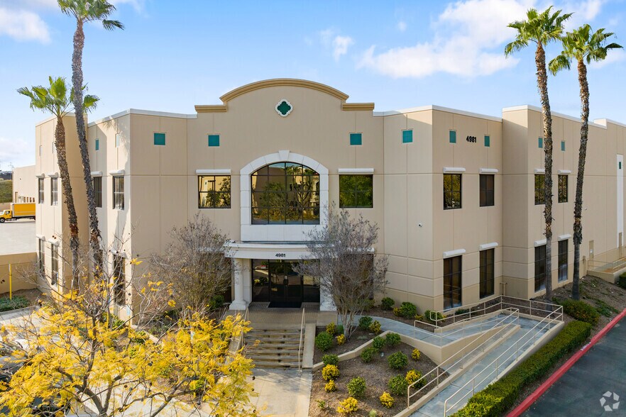 More Photos Of 4981 4th St, Irwindale Distribution For Lease