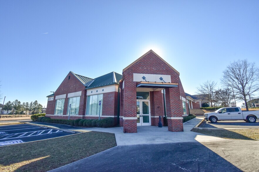 Primary Photo Of 1775 New Watermelon Rd, Tuscaloosa Bank For Sale