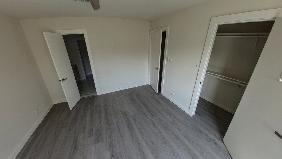 More Photos Of 12455 Melville Dr, Montgomery Apartments For Sale