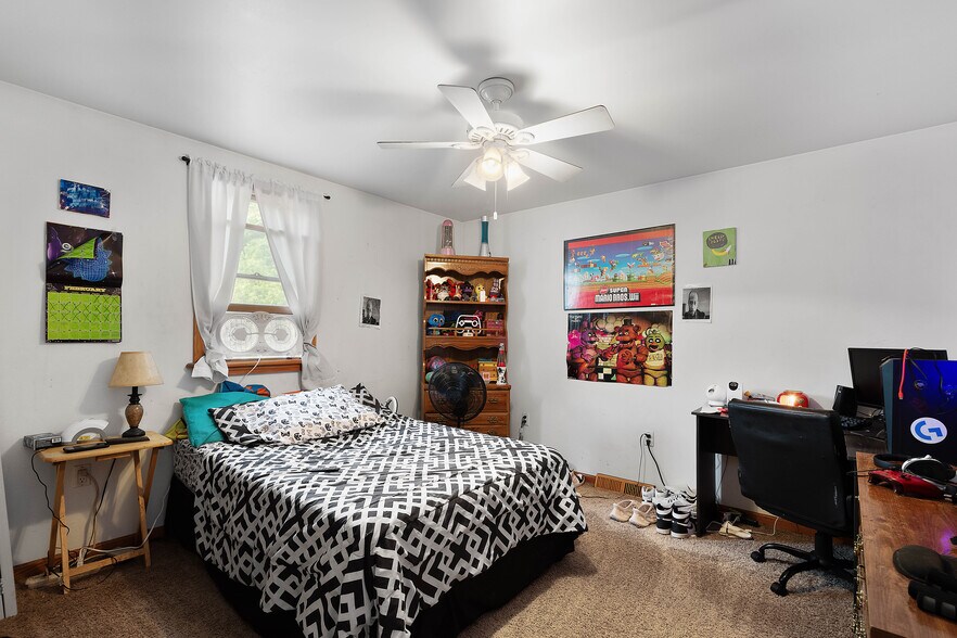 More Photos Of 306 Maple Creek Rd, Charleroi Auto Repair For Sale