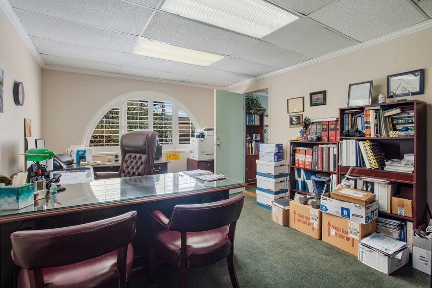 More Photos Of 2170 S El Camino Real, Oceanside Office For Lease
