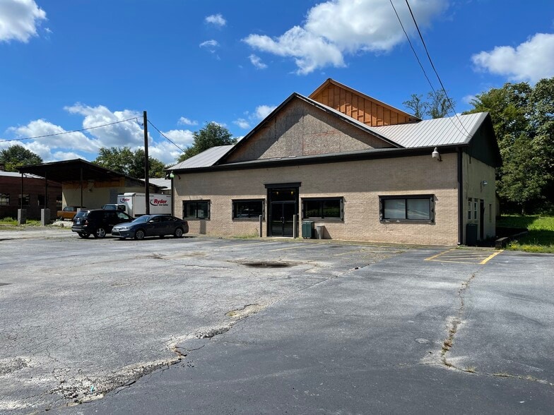 More Photos Of 249 Milton Ave, Atlanta Warehouse For Sale