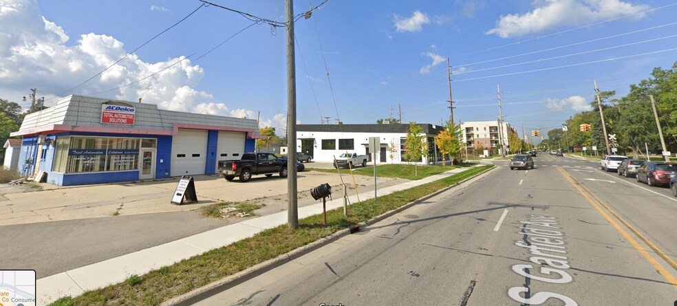 More Photos Of 712 S Garfield Ave, Traverse City Industrial For Sale